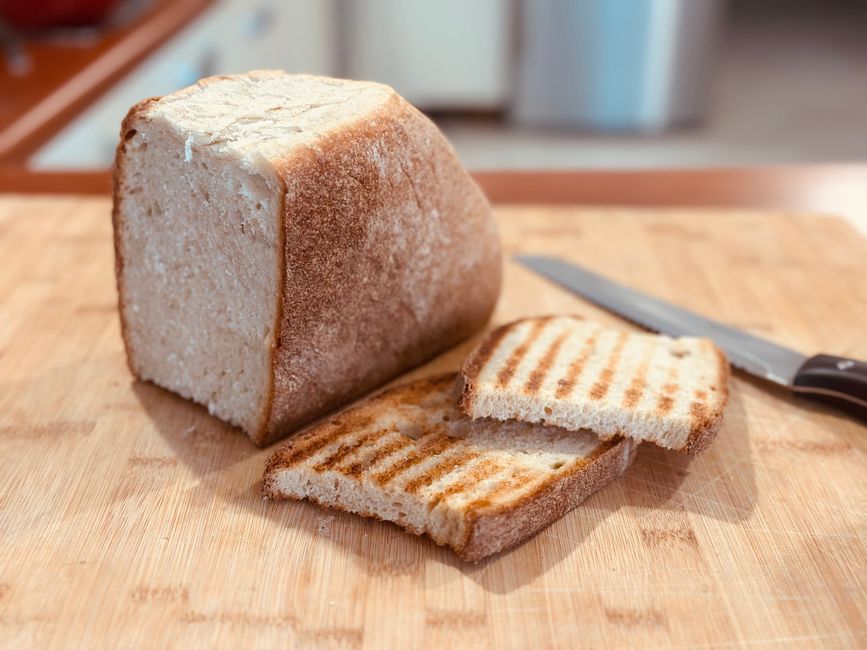 Zrnkový kváskový chlieb 1 kg